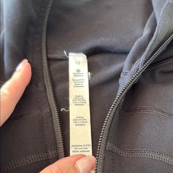 Black Full-Zip Jacket - Picture 3 of 4